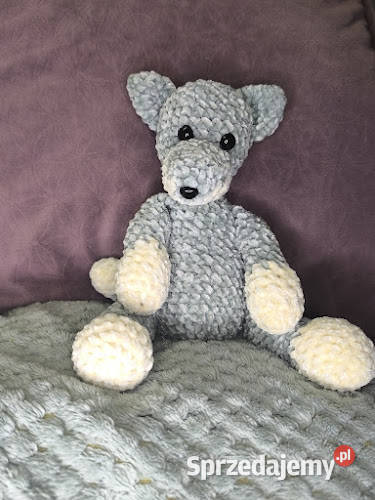 Wyjątkowy wilk maskotka handmade szydełko Parzniew