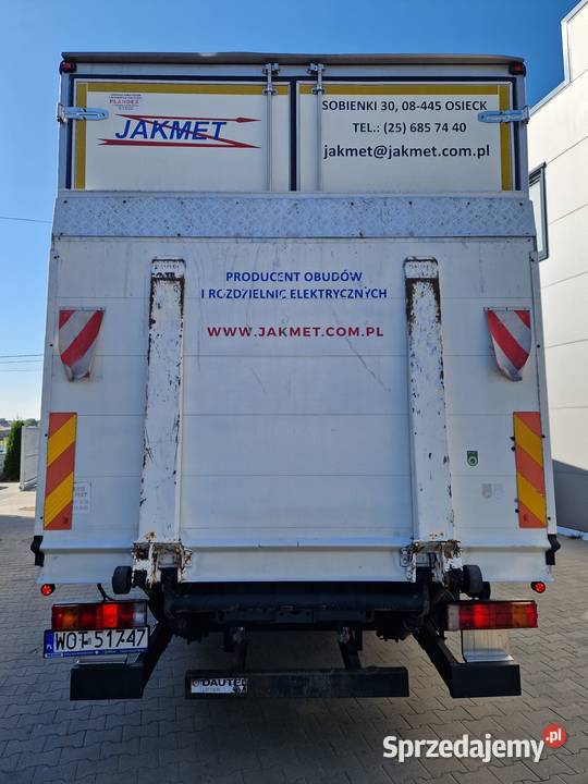 MercedesBenz Atego 1224 2013 kabina sypialniania elektrycznie ustawiane fotele