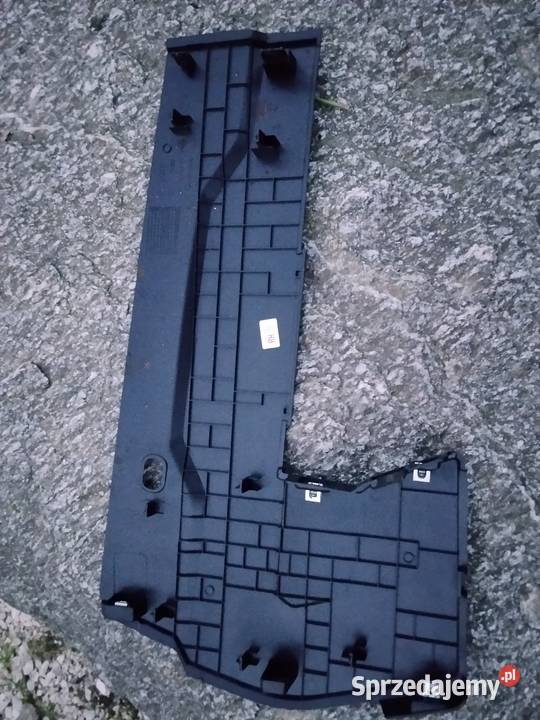 Ogłoszenie 1 Trójkąty Osłony lusterek Komplet LH mazowieckie sprzedam