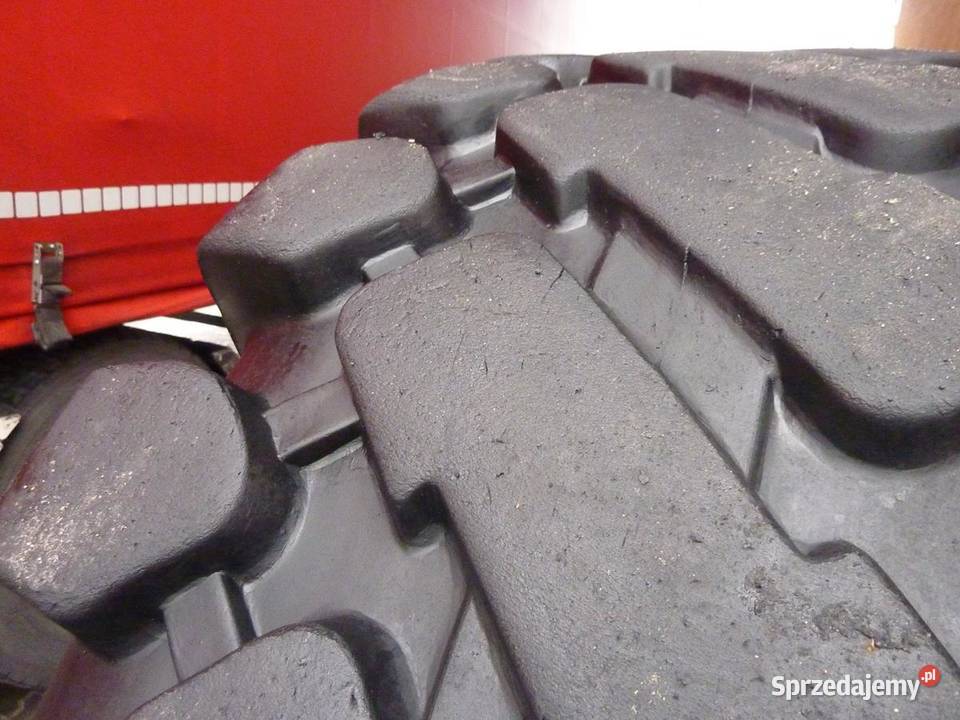 Opona używana przemysłowa 23525 235R25 TRADWAY Zaścianki sprzedam