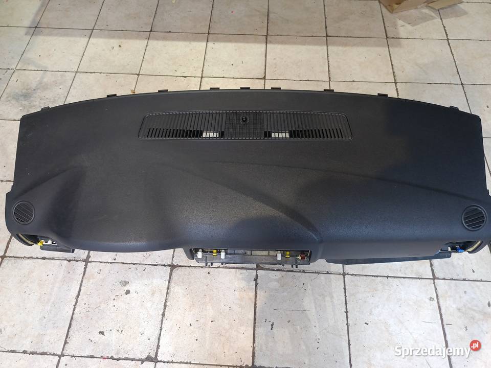 OPEL VECTRA C SIGNUM DESKA ROZDZIELCZA Rok produkcji 2005 Deski rozdzielcze, konsole Zgorzelec