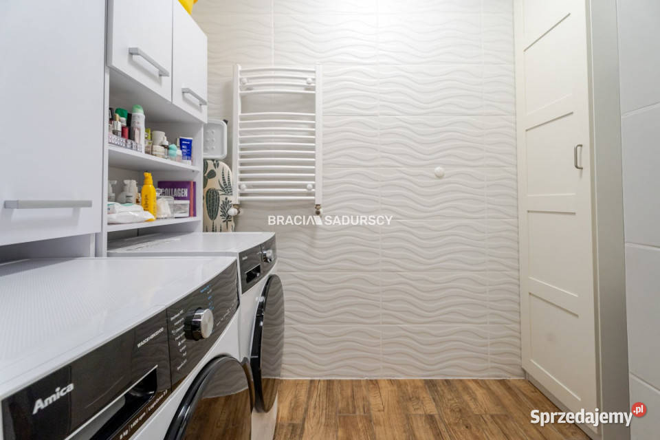 Mieszkanie Bochnia Podedworze 8911m2 4 pokojowe