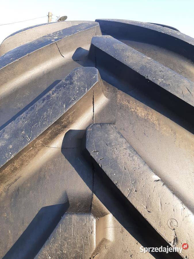 Opona używana rolnicza 71070R42 MICHELIN AXIOBIB Zaścianki