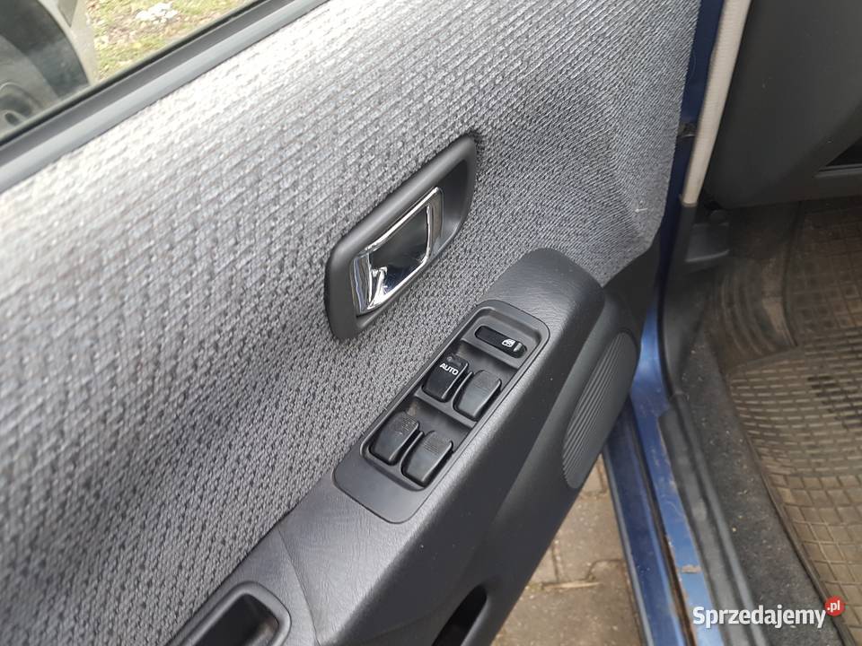 Daihatsu Sirion 10 B G 3letnia sekwencja 989cm3 Radom