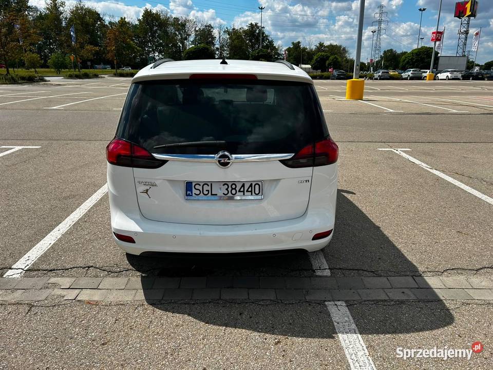 Opel zafira tourer 2000cm3 Knurów