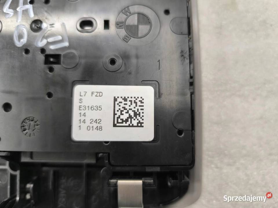 LAMPKA WNĘTRZA PODSUFITKI KABINY BMW F20 F21