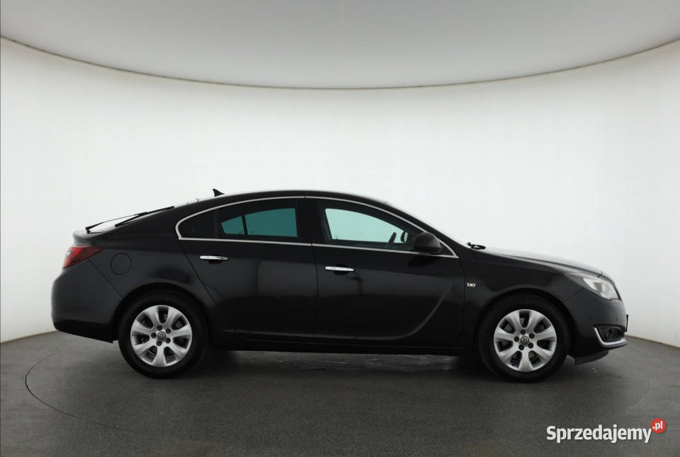 Opel Insignia 16 Turbo nieuszkodzony mazowieckie Piaseczno