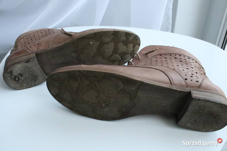 Skórzane beżowe brązowe ażurowe sznurowane botki Wrocław