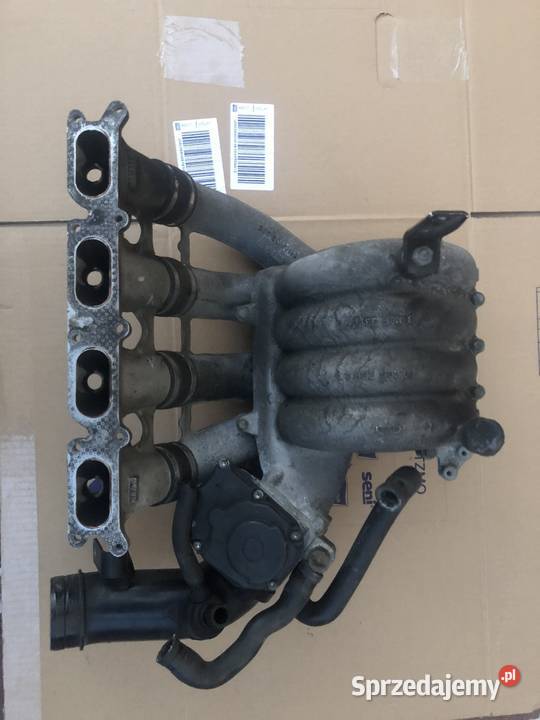 Kolektor dolotowy z przepustnicą Audi A4 B5 ADR Radom sprzedam