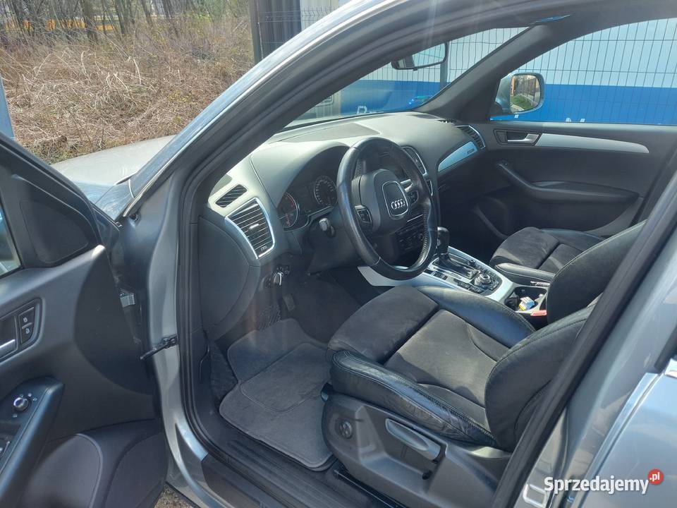 Audi Q5 30 TDI 2010r Przemyśl