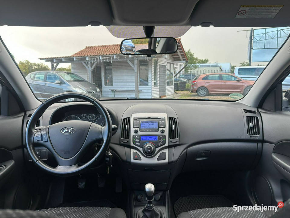 Hyundai i30 Hyundai i30CW 2009 16 diesel 115 gniazdo SD pomorskie