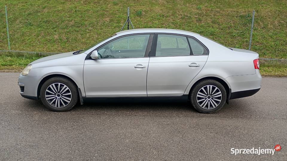 Volkswagen Jetta 16 benzyna FSI 2005 6 biegów Sedan / Limuzyna Jetta małopolskie Brzesko
