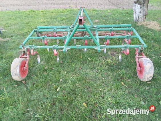 Kultywator z wałkiem Agregat uprawowy Cieciułów