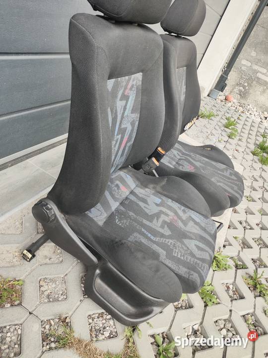 Fotele przednie golf 3 GT 5d osobowe Wolica sprzedam