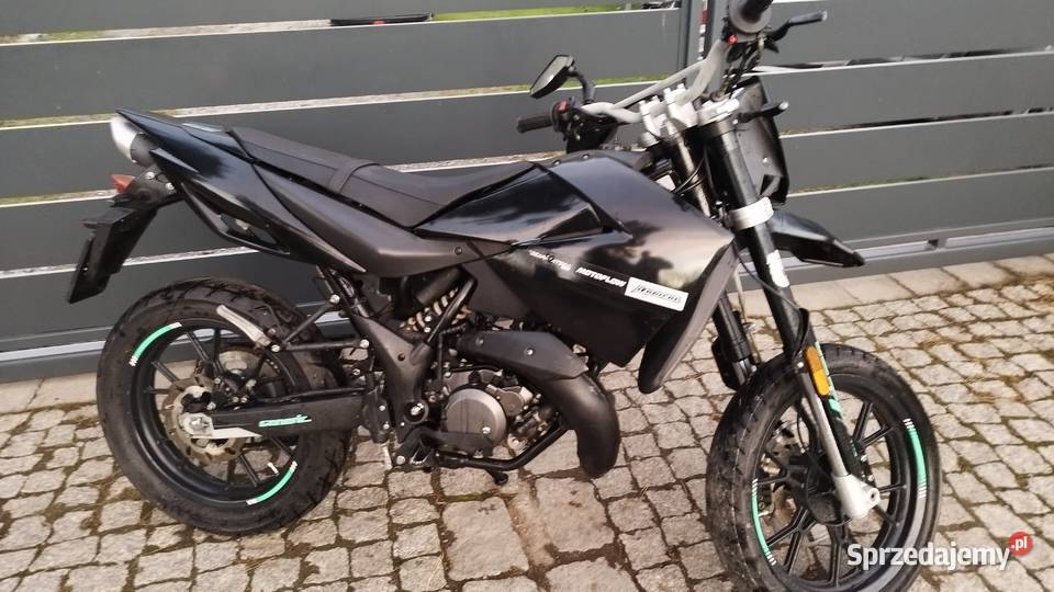 motorower Generic Trigger 50 sm supermoto AM6 Żywiec