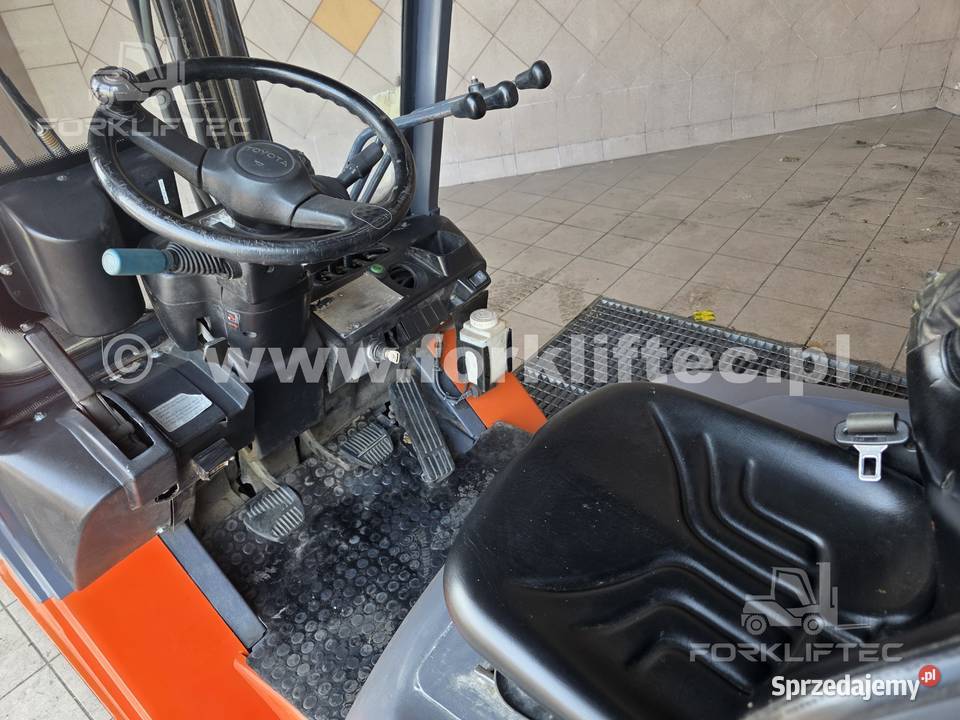 Wózek Widłowy TOYOTA 7FG18 Przesuw boczny TOYOTA Wózki widłowe Lędziny