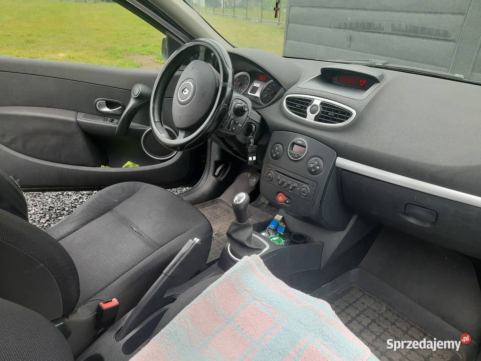 Renault Clio III silnik 12 benzyna 75 ładne i Clio