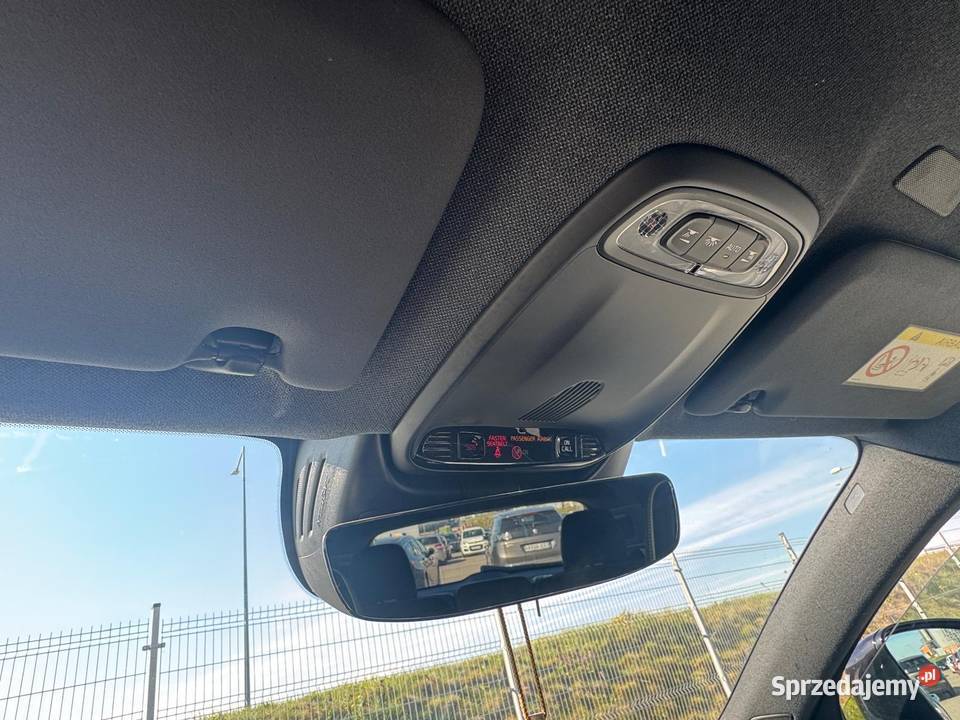 Sprzedam samochód osobowy Volvo XC 40 Rdesing Radomsko