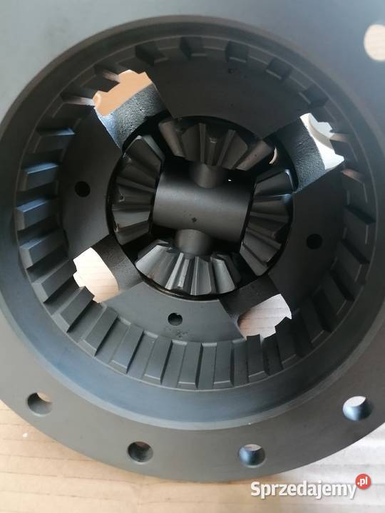 Mechanizm różnicowy Massey Ferguson 627062806290 Zajęczniki