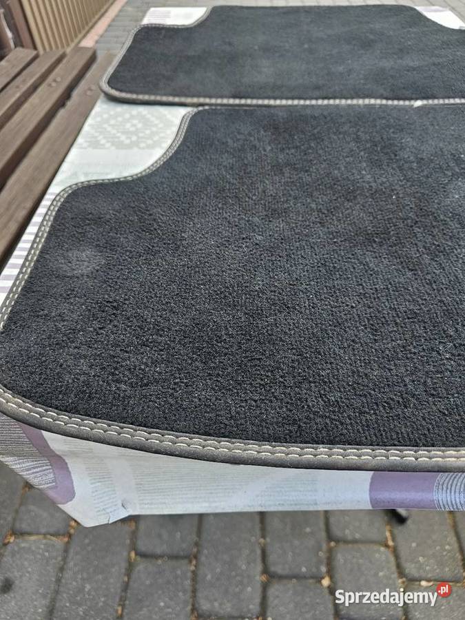 Dywaniki oryginalne welurowe do volkswagen pomorskie sprzedam