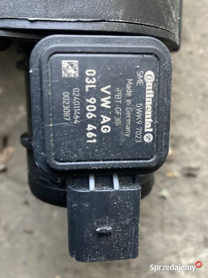 Przepływomierz Vw audi skoda 03L906461 Przepływomierze