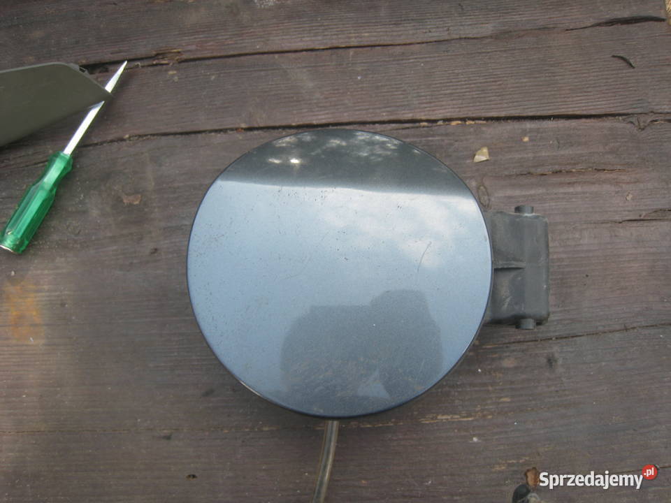 klapka wlewu paliwa grafitowa Skoda Octavia I Klapki wlewu paliwa sprzedam