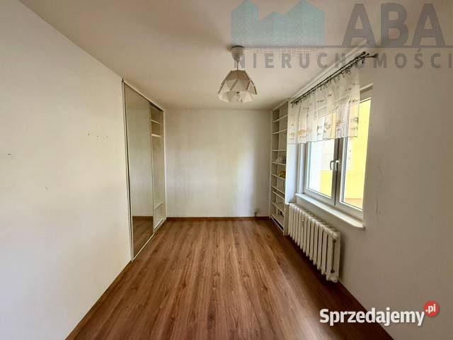 Mieszkanie na parterze na sprzedaż Konin