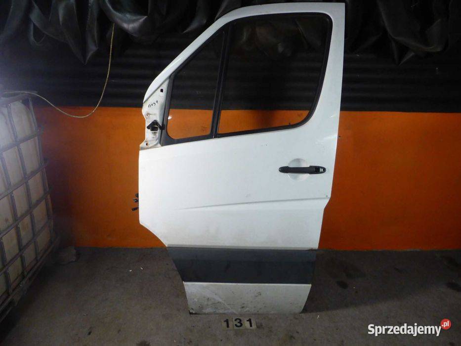 Mercedes Sprinter W906 Maxi 313 Drzwi Przednie Części i akcesoria motocyklowe Poznań