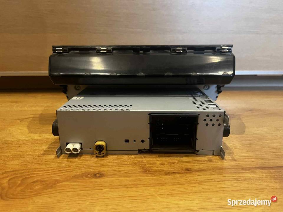 RADIO SKODA FABIA III 6V0 035 872B ORYGINAŁ STAN Zbąszyń