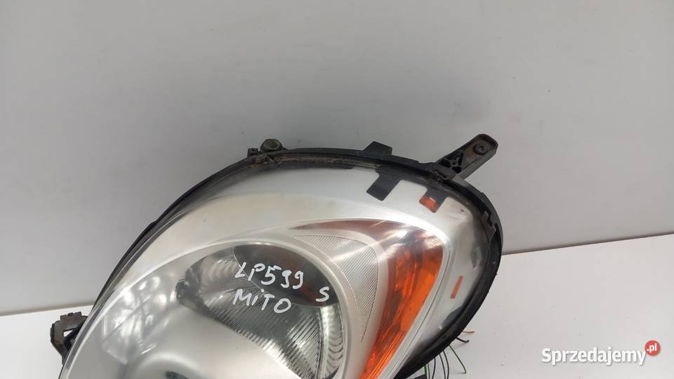 ALFA ROMEO MITO LAMPA PRZÓD LEWY SOCZEWKA Zbierkowo sprzedam