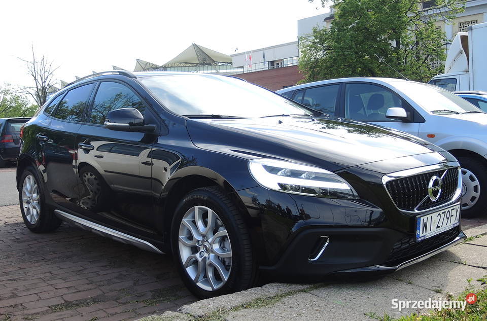Volvo V40CC 4x4 T4 Momentum Polestar I V40 Warszawa