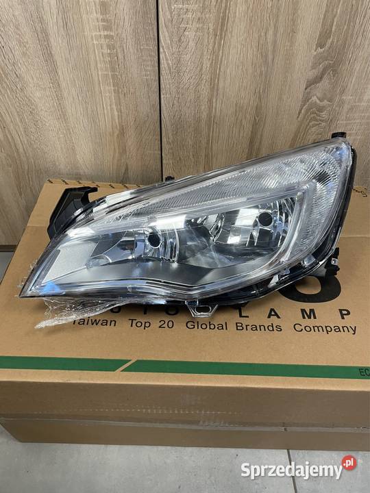 Opel Astra j IV reflektor przód lewy depo Kozubszczyzna