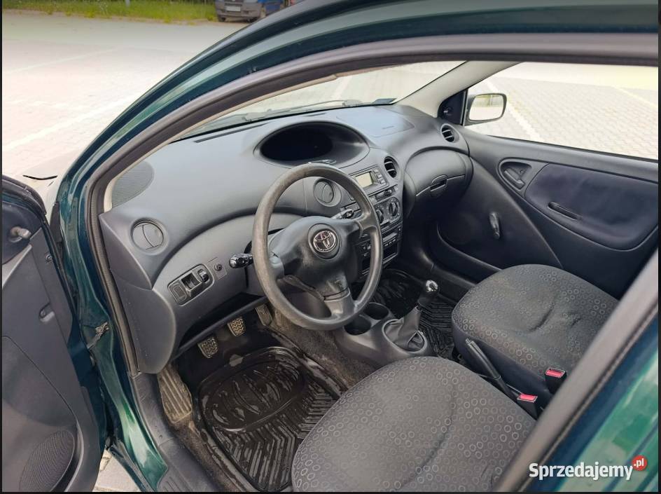 Toyota Yaris 10 ewzaminka Śrem sprzedam
