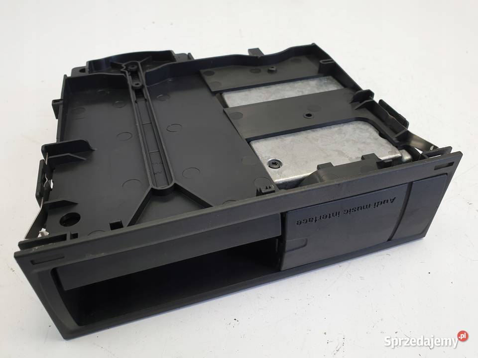 Audi A3 8P II lift MODUŁ INTERFACE 8P0035785 mmi Rudka