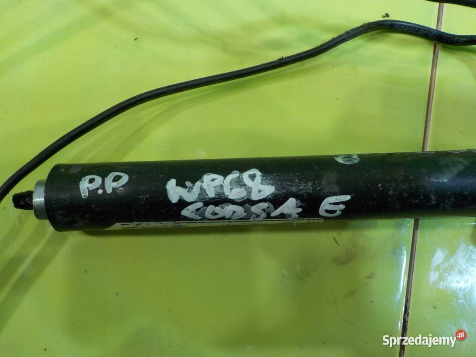 OPEL CORSA E 12 B 15r HB 5D napinacz zapinka osobowe sprzedam