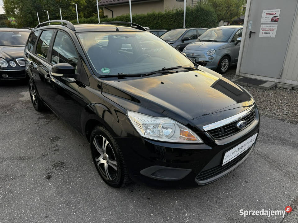 Ford Focus RatyZamiana Gwarancja benzyna zadbany wspomaganie kierownicy Focus Gdów