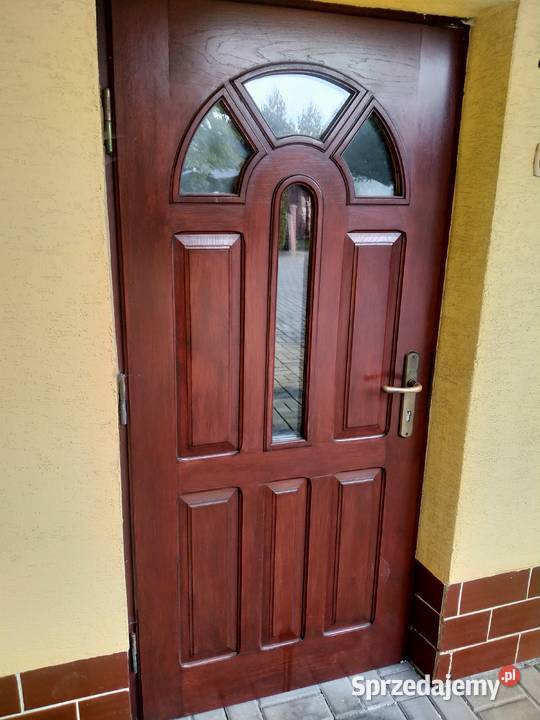 Drzwi z rozbiórki Dylągówka