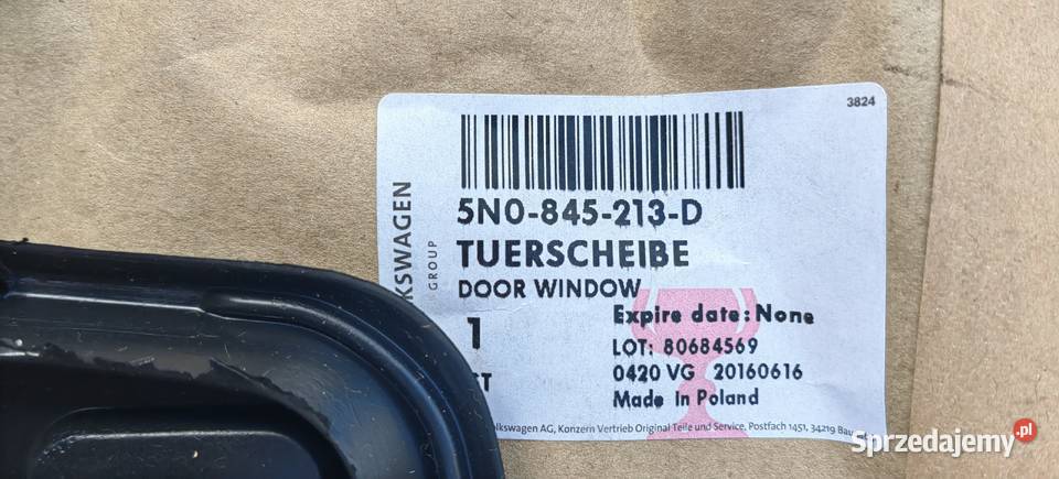 VW TIGUAN SZYBA TYŁ TYLNA LEWA DRZWI VW Motoryzacja małopolskie Rożnów