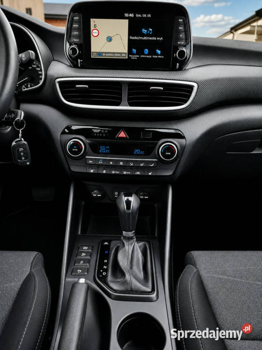 Hyundai Tucson III 20152020 biały Sadlno