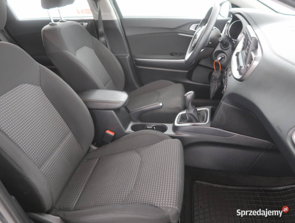 Kia Ceed 10 TGDI manualna Bielany Wrocławskie