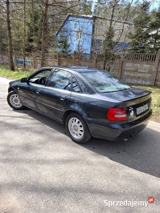 Audi a4 16 benz 197 przebiegu 1 wlasciciel autoalarm Kłobuczyno