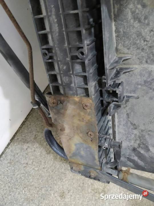 CHŁODNICA WODY INTERCOOLER OBUDOWA 41218267