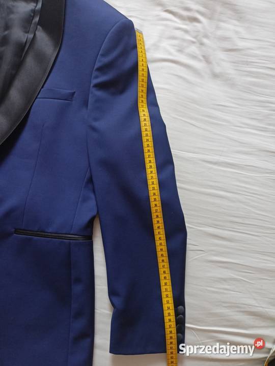 Smoking ślubny Giacomo Conti Michałowice sprzedam