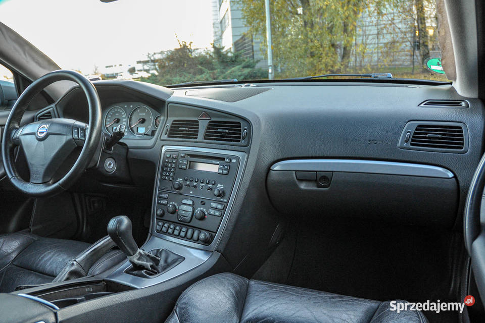 Volvo V70 24D5 185 2006 r Skóry Lift sprzedam