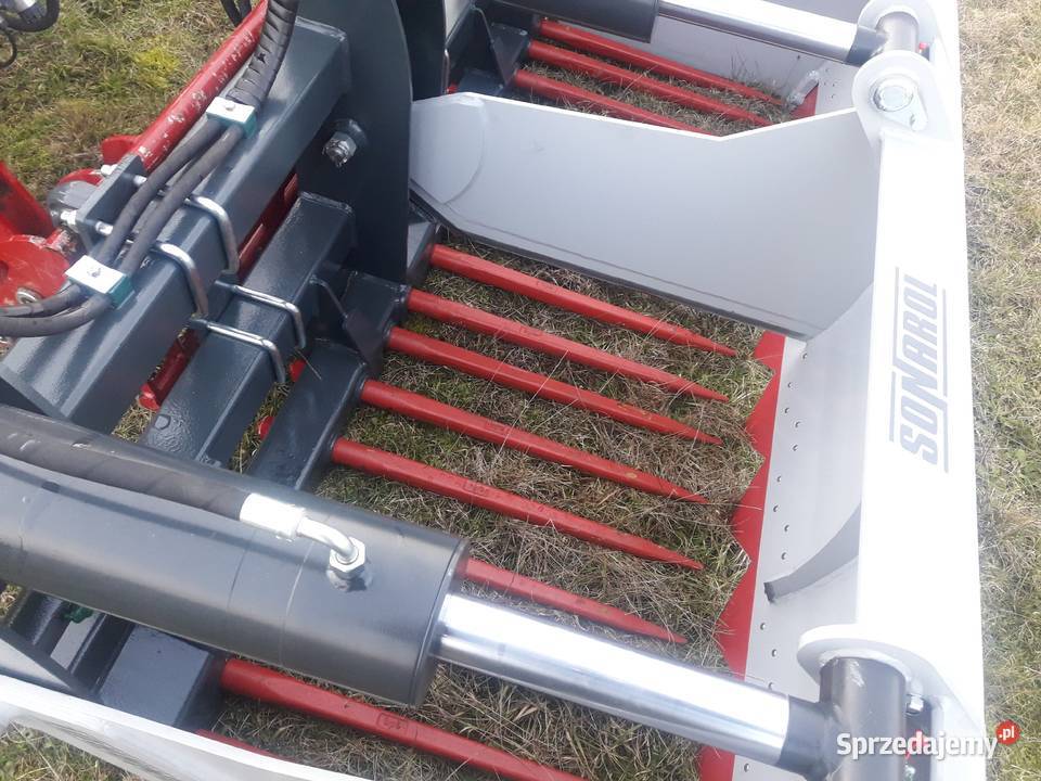 Wycinak kiszonki wybierak kiszonek z pryzm 20m Mroczków Duży