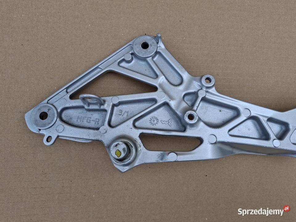 HONDA CB 600 HORNET SET PRAWY MOCOWANIE PODNÓŻKA Podnóżki i stopki Bieleń