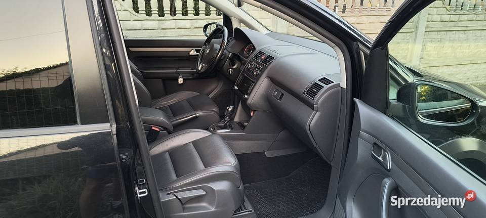 VW TOURAN CROSS DSG 7 osobowy BEZWYPADKOWY SKÓRY benzyna Warszawa sprzedam