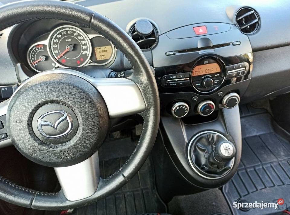 Mazda 2 I 13 I 75 I 2012 r nieuszkodzony Skarbimierz
