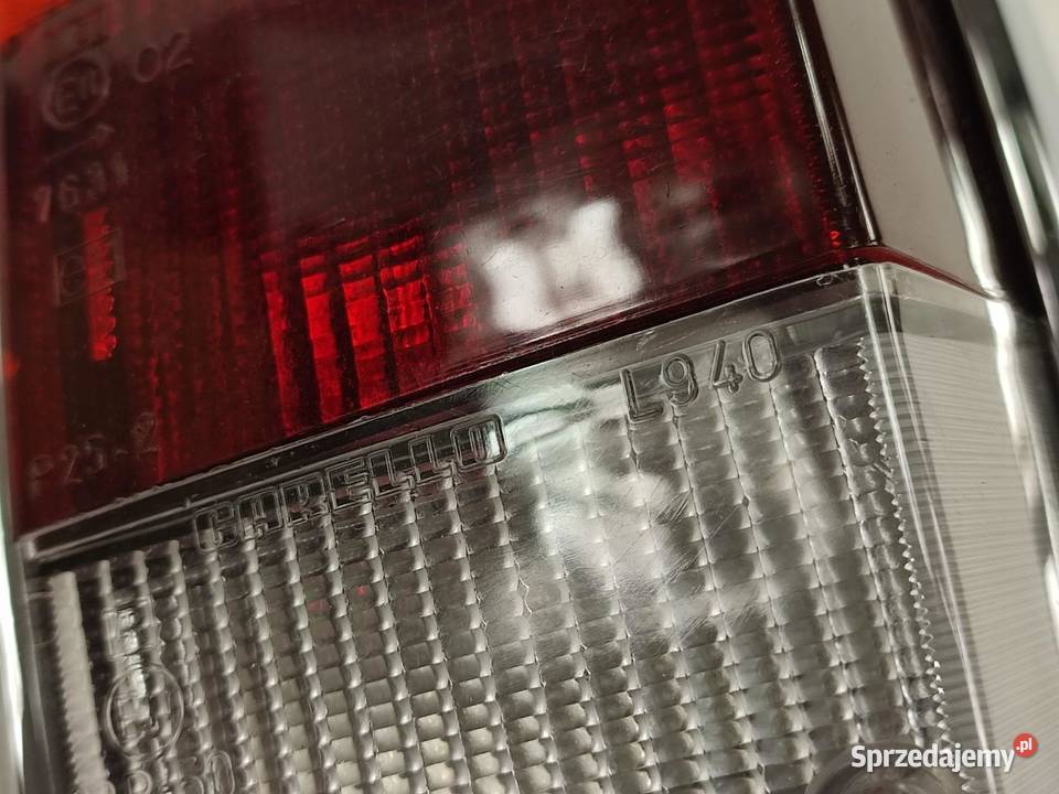LAMPA PRAWY TYŁ ROVER MINI MORRIS MK1 19762000