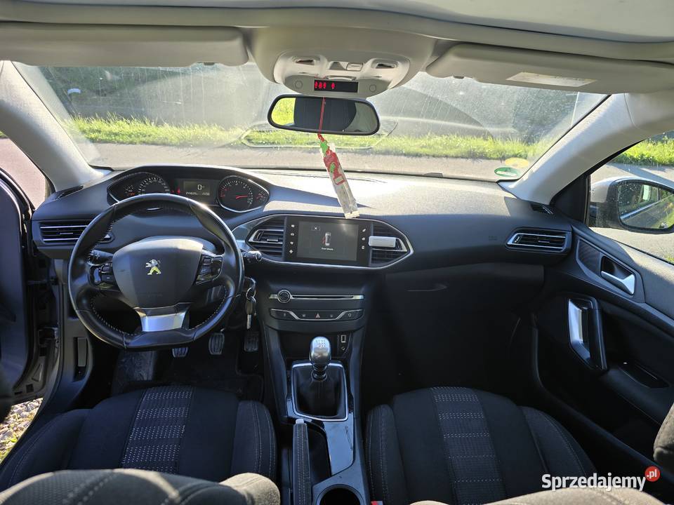 Peugeot 308 16 BlueHDI 120 hp super stan